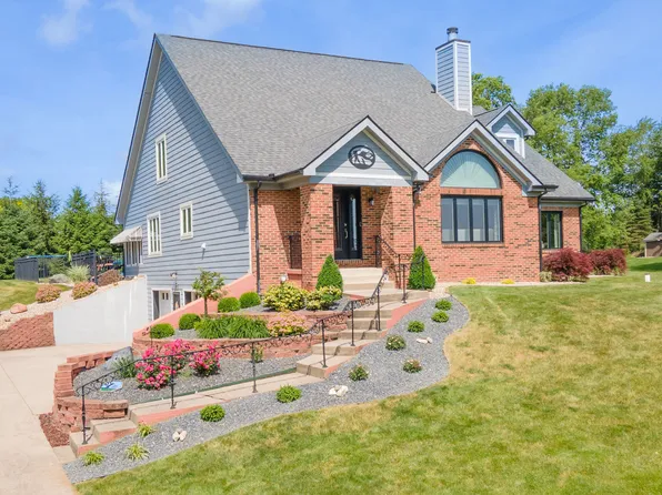 1013 Gray Squirrel Dr, Pendleton, IN 46064