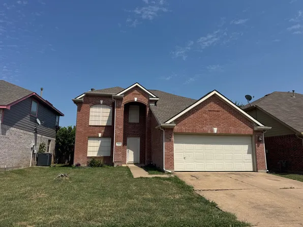 7809 Calgary Ln, Arlington, TX 76001