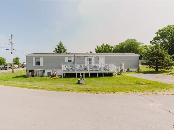 235 Wahl St, Clayton, NY 13624