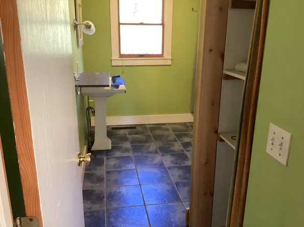 40 Rooney Rd #1, Morrisville, VT 05661