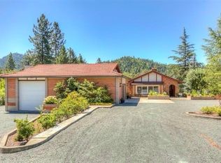 701 Soldier Creek Rd, Grants Pass, OR 97526