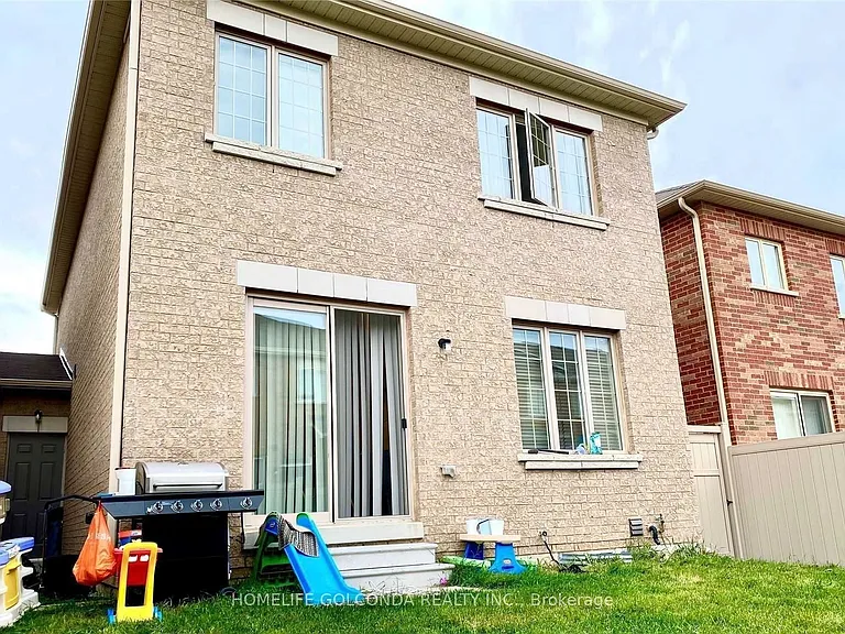 1450 Chretien St — Photo 28