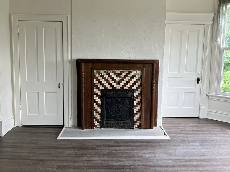 214 S Church St #1 — Photo 9