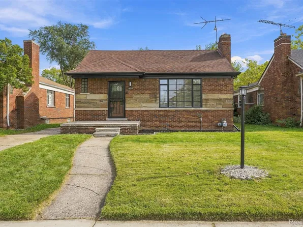 18010 Marlowe St, Detroit, MI 48235