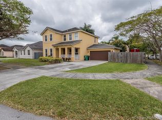 20034 SW 128th Pl, Miami, FL 33177