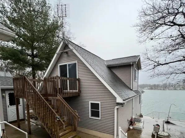 10005 E 645th Rd S, Wolcottville, IN 46795