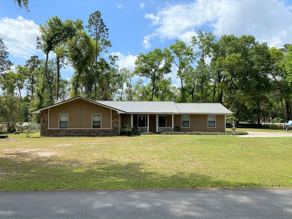 1st image of 1312 Shady Oak Ln