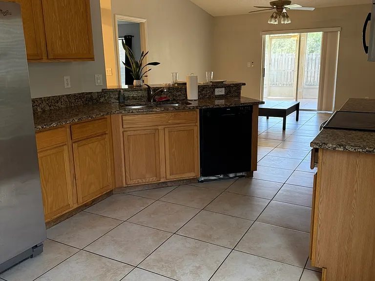 4058 Wilkes Dr — Photo 24