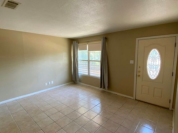 Large Front Living Room