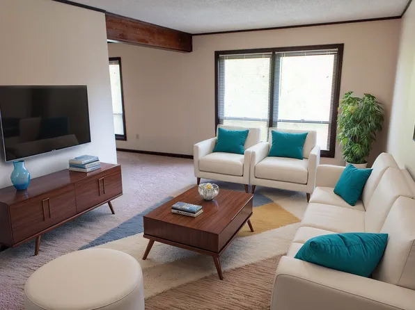 Cedar Point Apartments