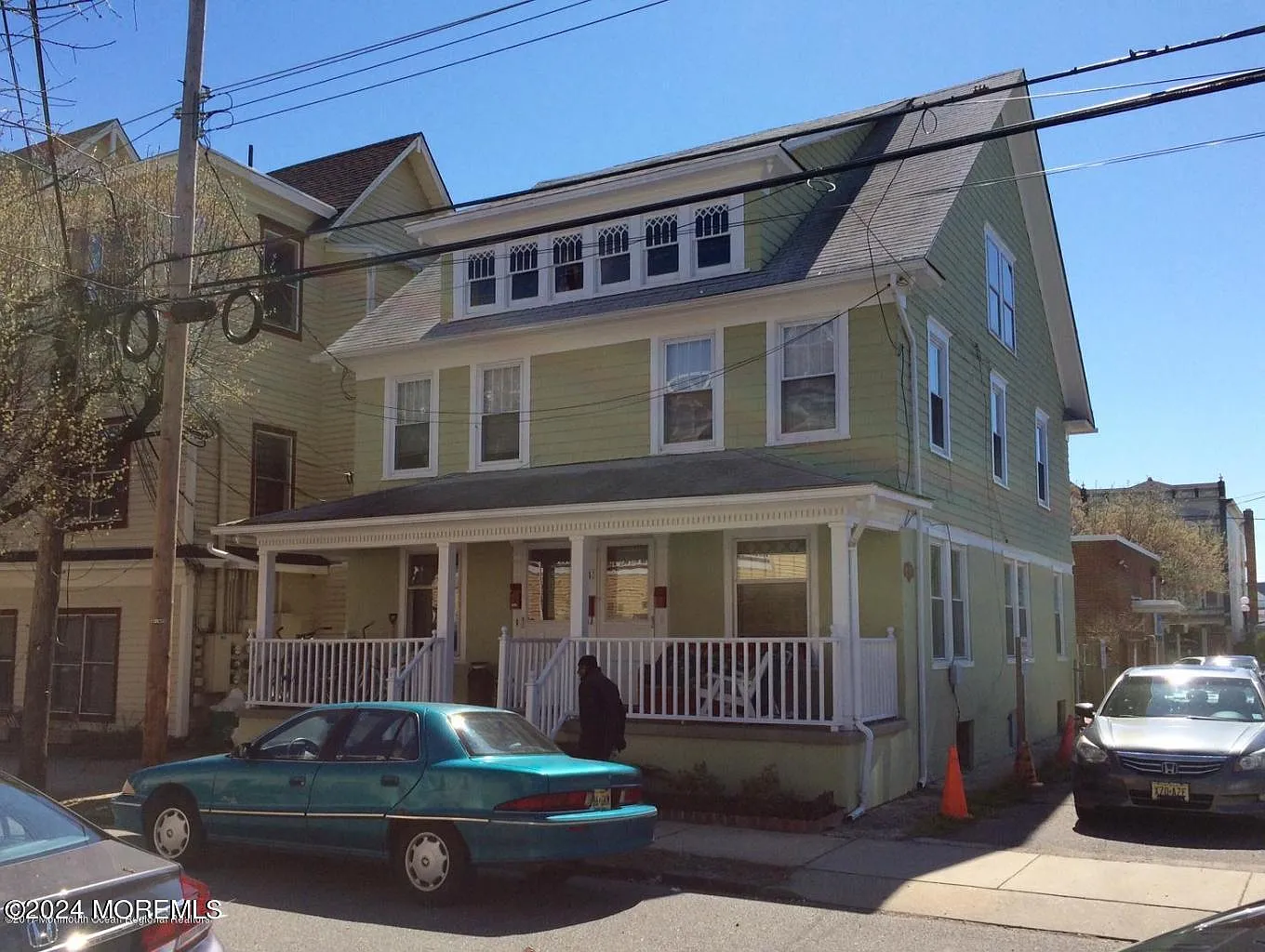 1 bed, 2667 sqft, $1,800 — Photo 2