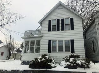852 11th St NW #1, Grand Rapids, MI 49504