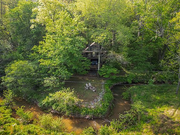 2nd image of 459 Mill Stone Mountain Ln