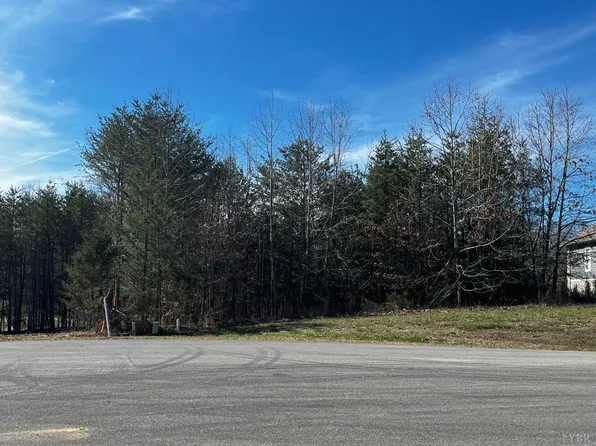 0 Golf View Ct Lot 13, Huddleston, VA 24104