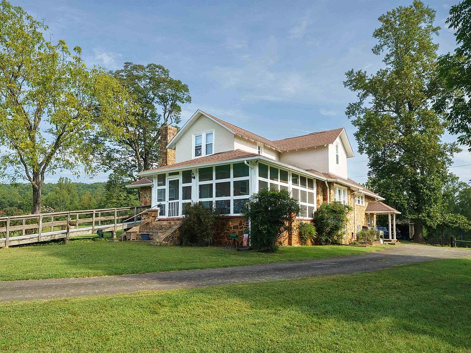 1st image of 3103 Red Hill Rd