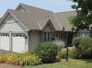 N14W30088 High Ridge Rd, Pewaukee, WI 53072