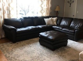 77 Renchy St APT 1, Fairfield, CT 06824