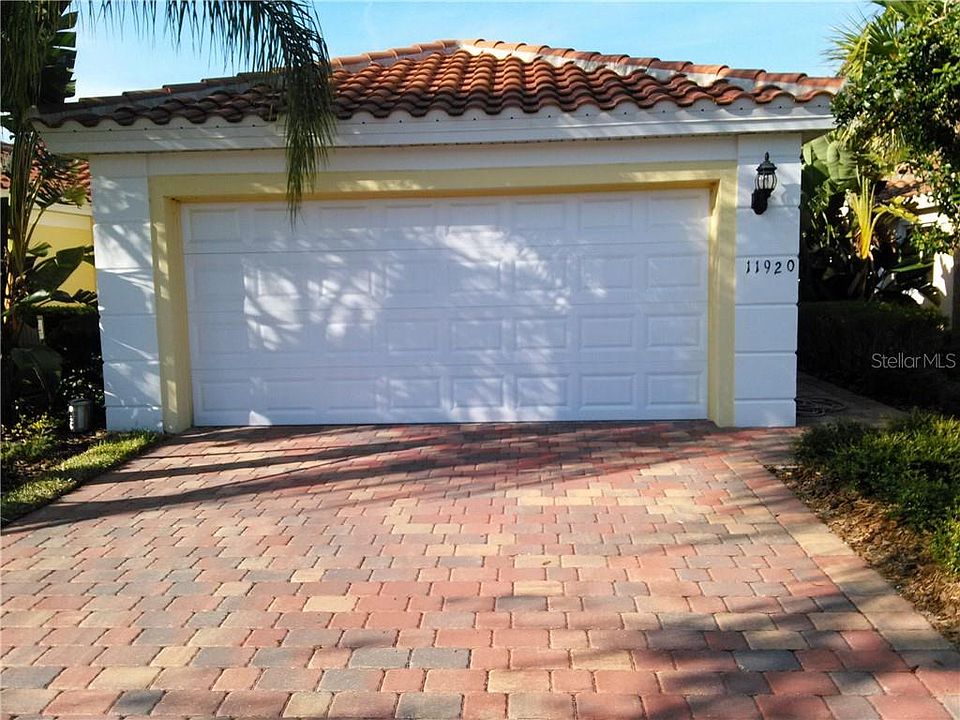 1st image of 11920 Fiore Dr