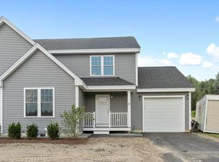 87 Elm St #6A-2, Pepperell, MA 01463