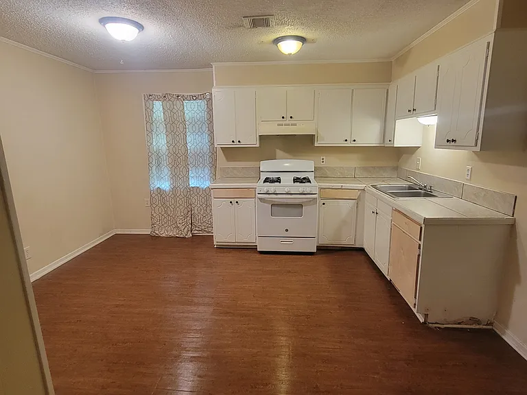 3713 Gayton St — Photo 3