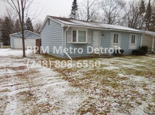 6590 Buckland Ave, West Bloomfield, MI