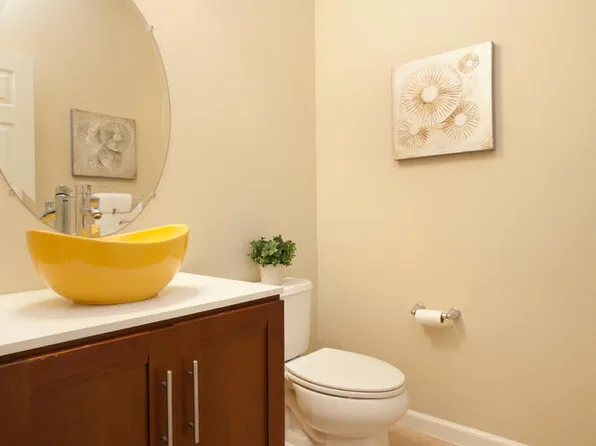 6653 S Mariposa Ln, Dublin, CA 94568