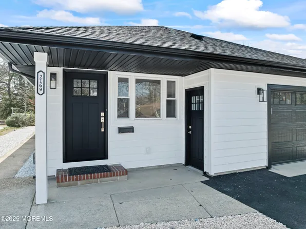 2169 Mt Hood Lane, Toms River, NJ 08753