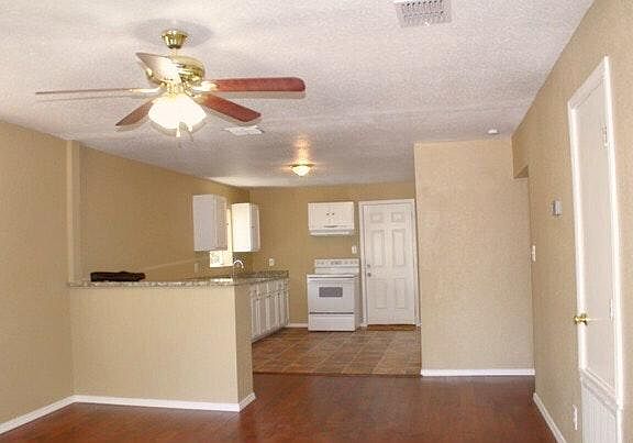 living room to kitchen