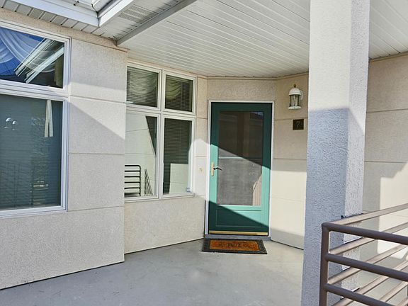2nd image of 111 Oxford Ct APT 7