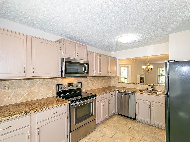5057 Laurel Springs Way SE — Photo 20