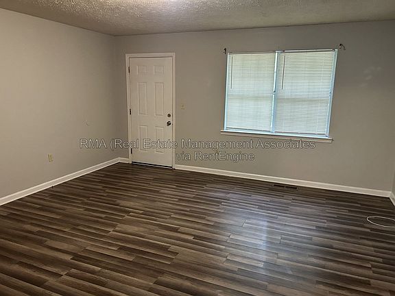 2nd image of 1123 Spring Creek Cir
