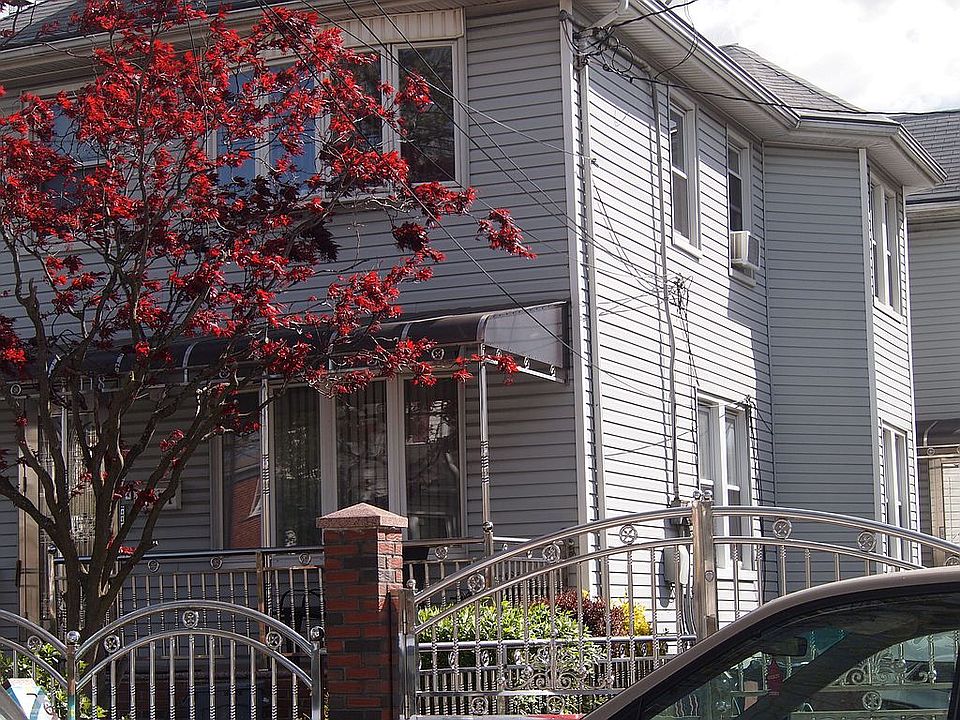 1st image of 11827 179th St
