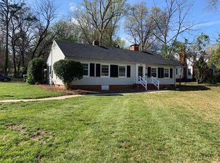 2734 Park Rd, Charlotte, NC 28209