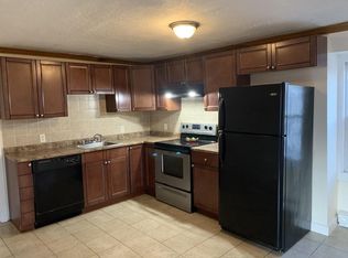 1 Prospect St APT 3, Haverhill, MA 01832