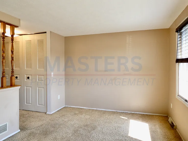 5929 Black Oak Dr #C — Photo 9