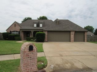 8700 N 127th Ave E, Owasso, OK 74055