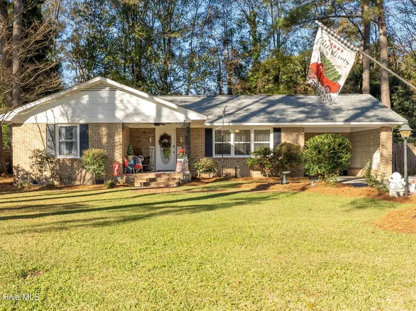 235 Oak Street, Wallace, NC 28466