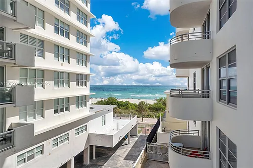 5555 Collins Ave #5B Photo 1