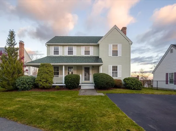 36 Fox Meadow Dr, Worcester, MA 01602