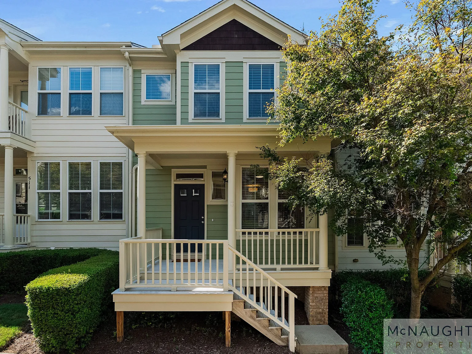 3 bed, 2.5 bath, 1477 sqft, $1,895 — Photo 1