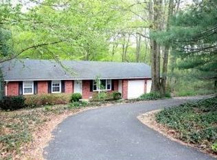 552 Black Snake Rd, Elkton, MD 21921