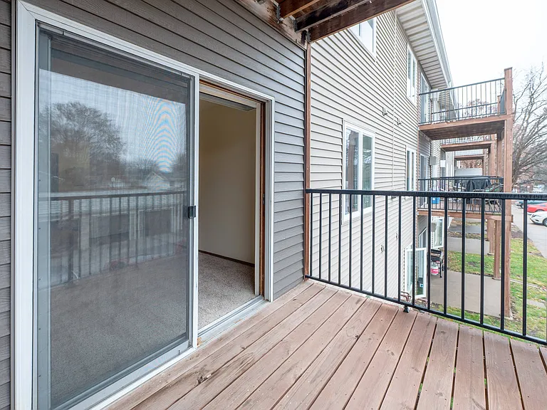 Spruce Pointe — Photo 23