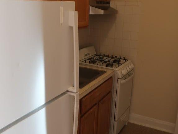 3rd image of 5018-40 N Lincoln Ave #5040-4B