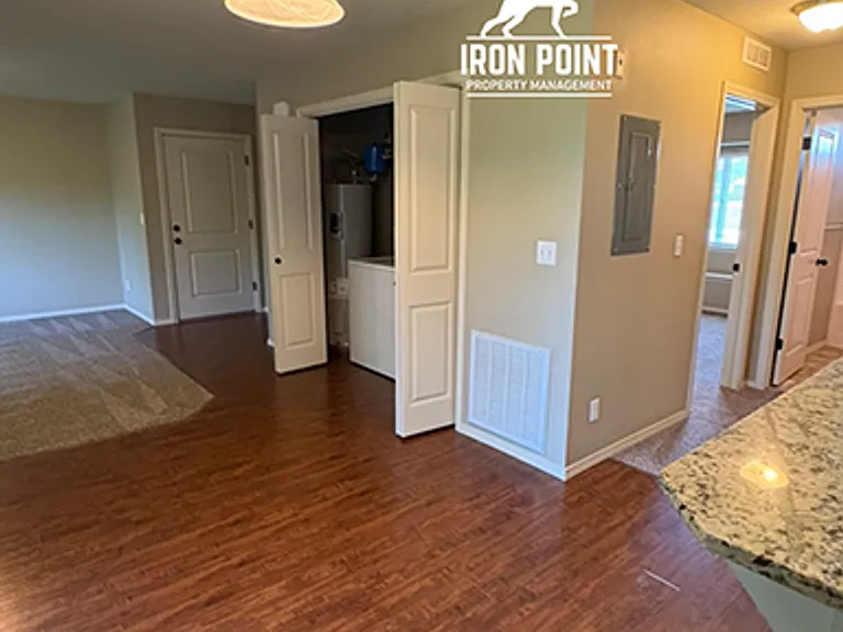 16560 N Profit Cir — Photo 5