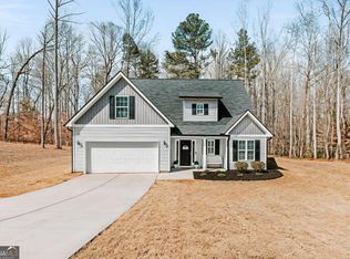 121 Mountain Creek Dr, Maysville, GA