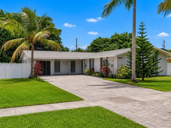 10615 SW 200th St, Cutler Bay, FL 33157