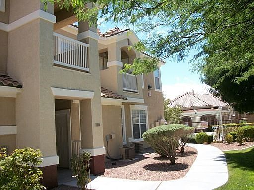 3rd image of 5855 Valley Dr Unit 1034