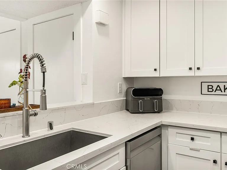 25761 Le Parc #105 — Photo 16