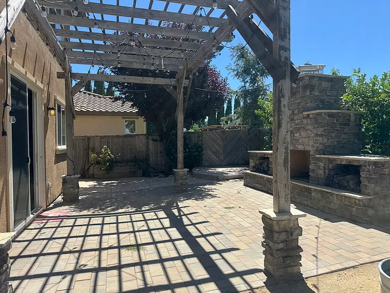 1130 Legion Ct — Photo 17