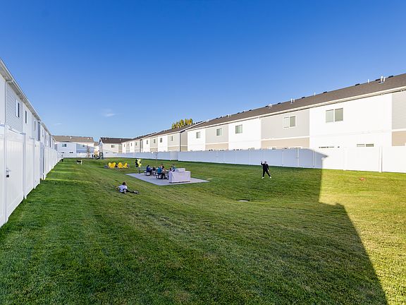2nd image of 1803 Jennie Lee Dr #101